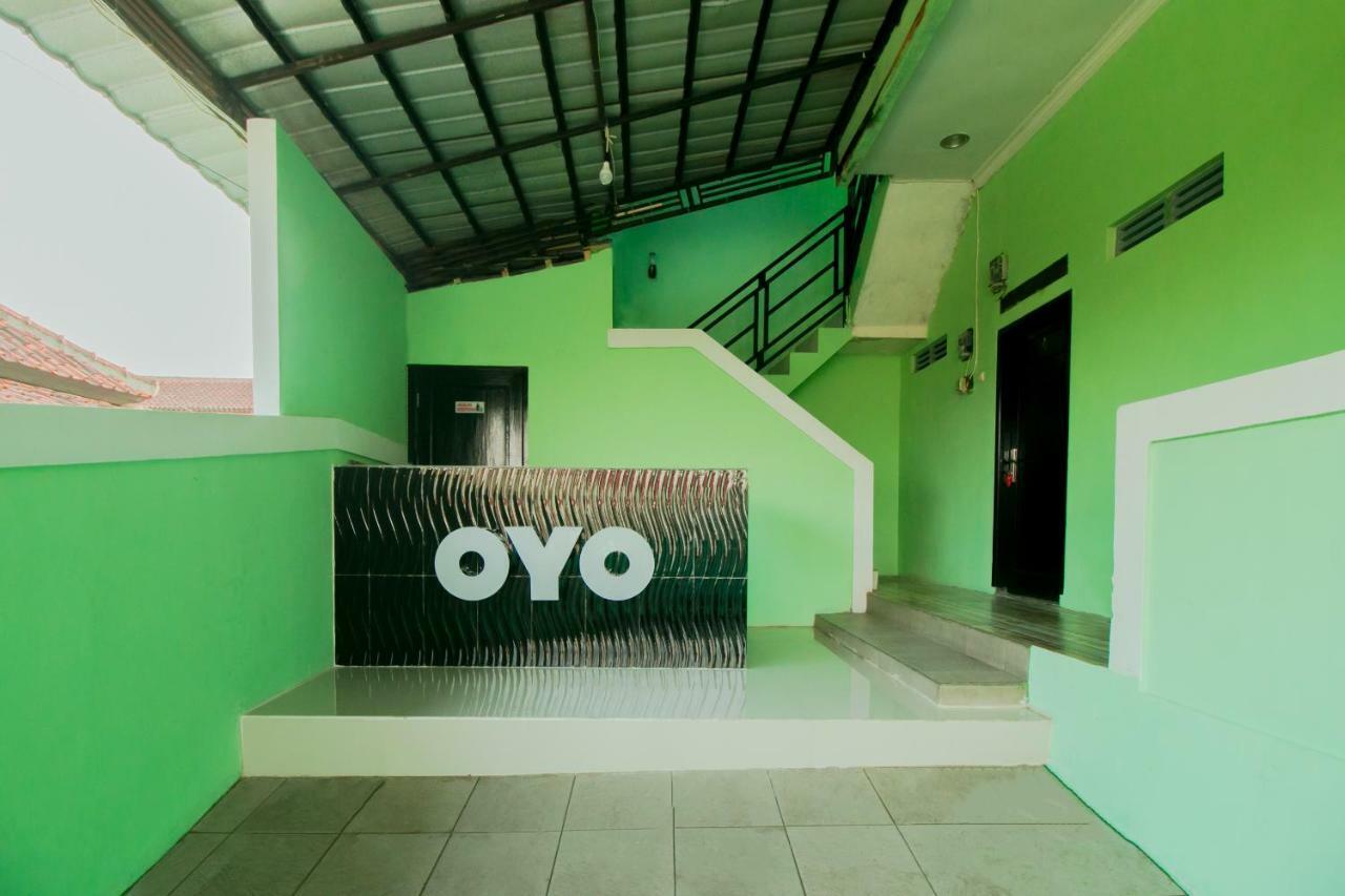 Oyo 1014 Bettah Coba 2 Sukabumi Hotel Exterior foto